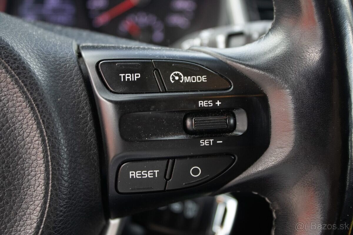 Kia Stonic 1.4 D-CVVT / 74kW / M6 / 2019 - 13