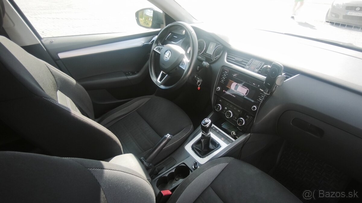 Škoda Octavia 1.6TDi - 13
