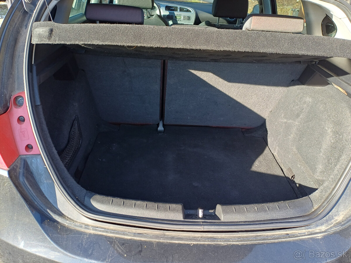 seat leon 1,9d,77kw,r.v.2006,manual.5kvalt,klíma - 13
