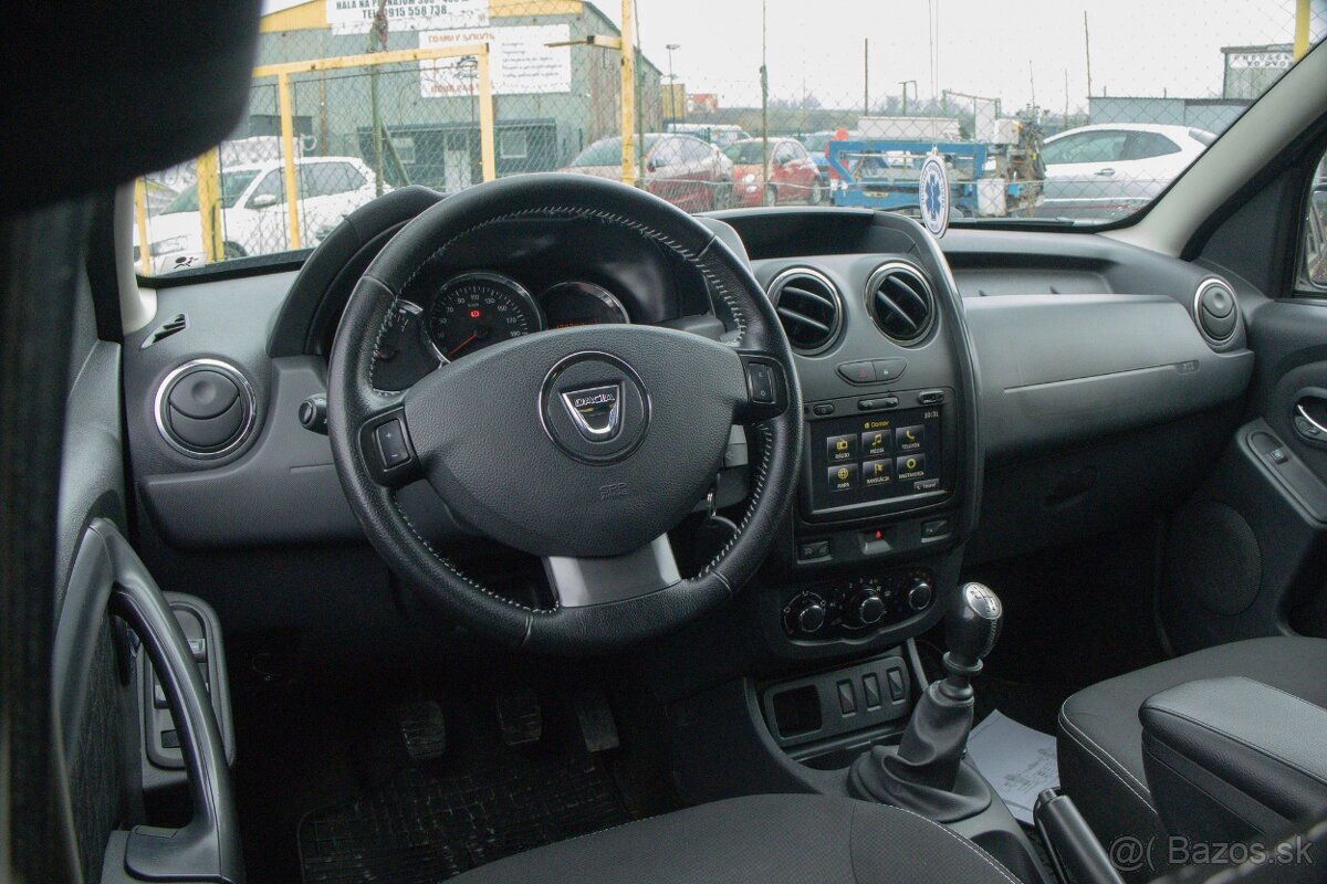 Dacia Duster 1.2 TCe 4x2 Arctica, PO SERVISE,NOVE STK - 13