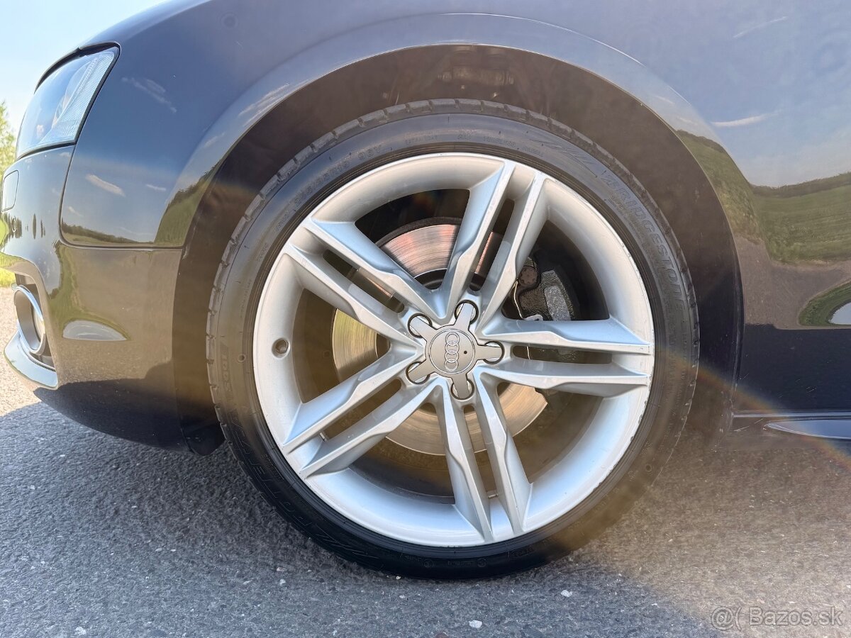 Audi S5 4.2 FSI V8 - 13