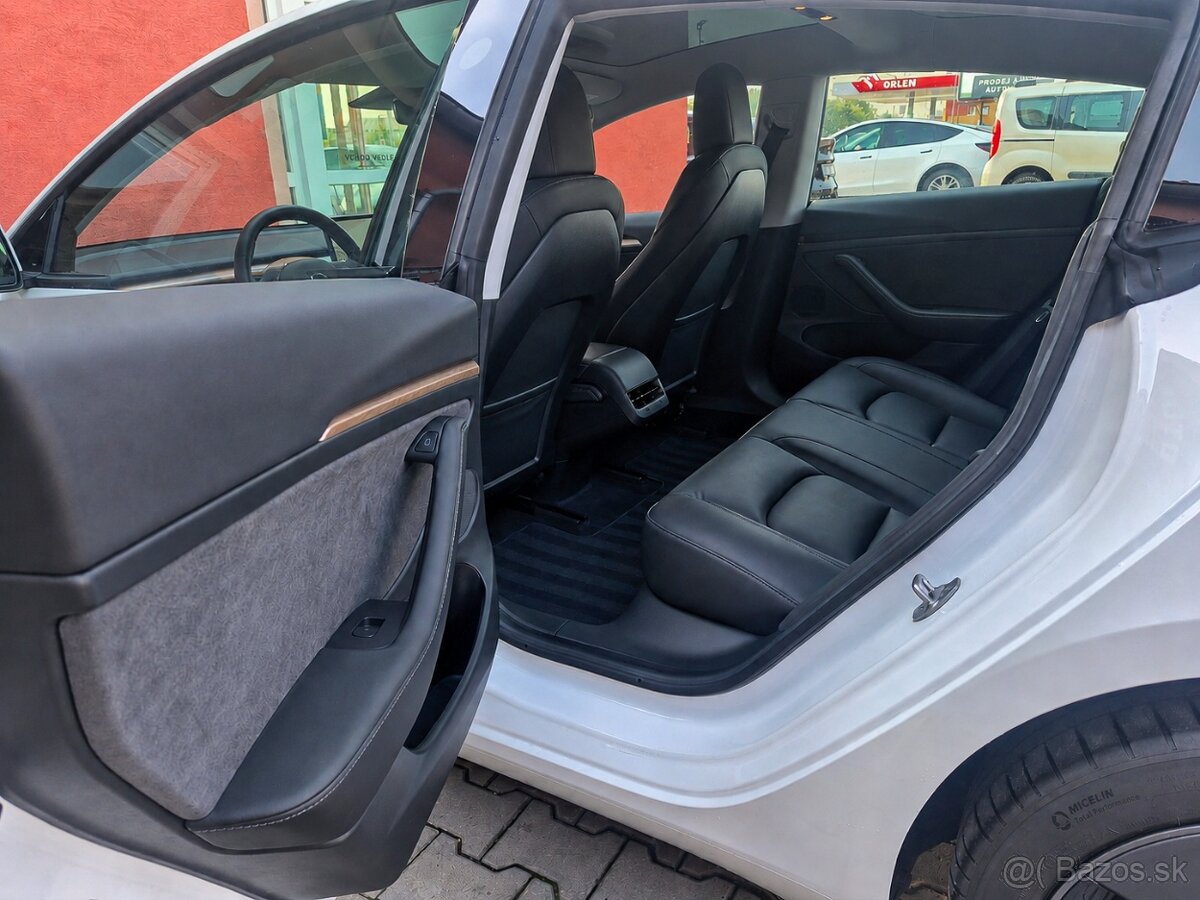 Tesla Model 3 2022 Long Range, 366 kW - SOH 91,2 % Odpočet - 13