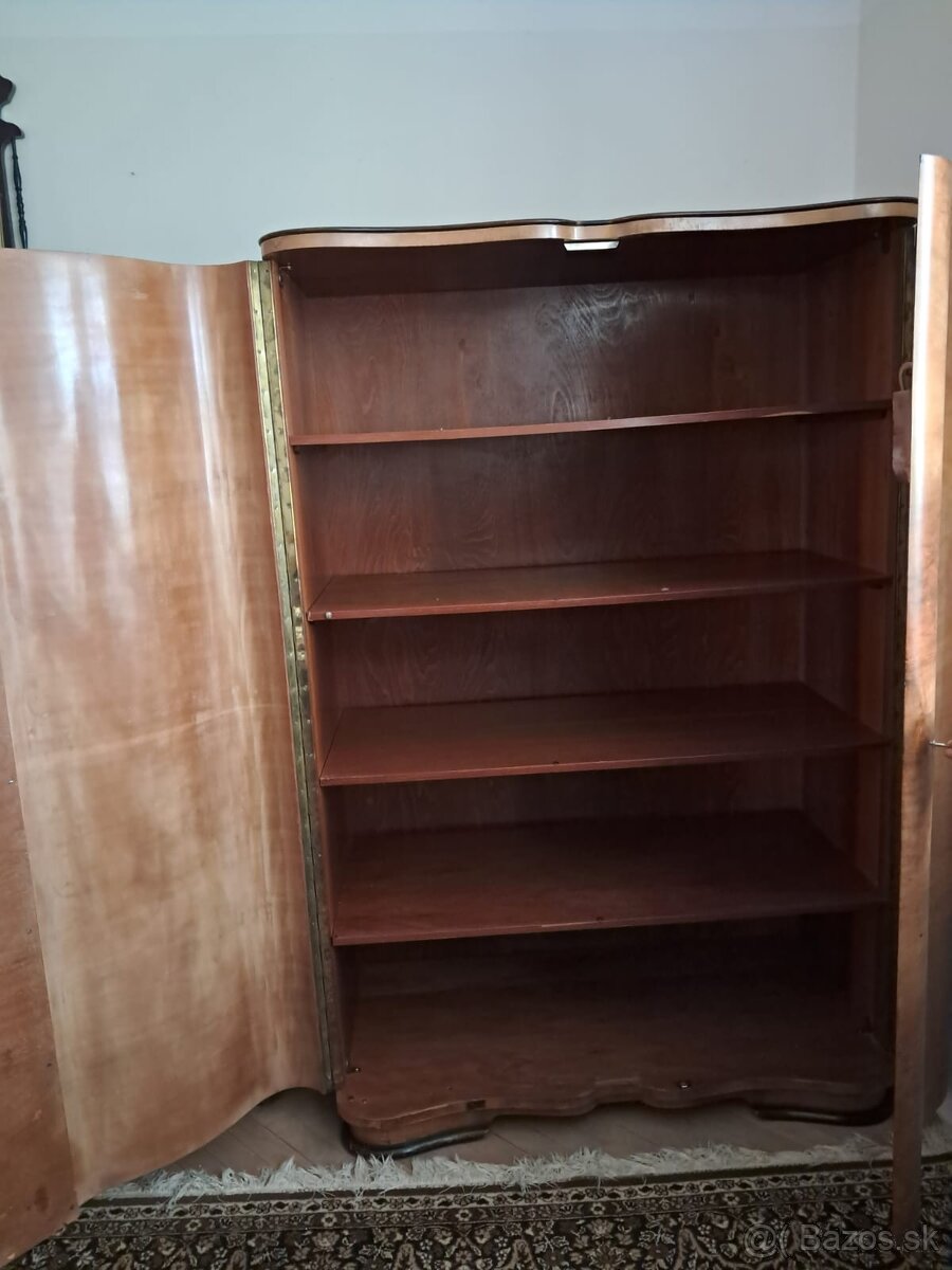 Darujem za odvoz kompletnálú spálňu z 50. rokov - 13