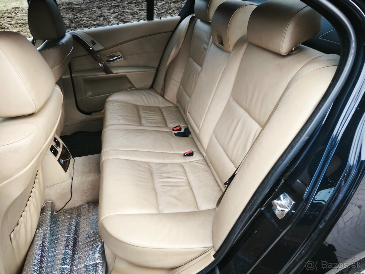 🏁 BMW E60 550i 4.8 V8 MANUÁL - 13