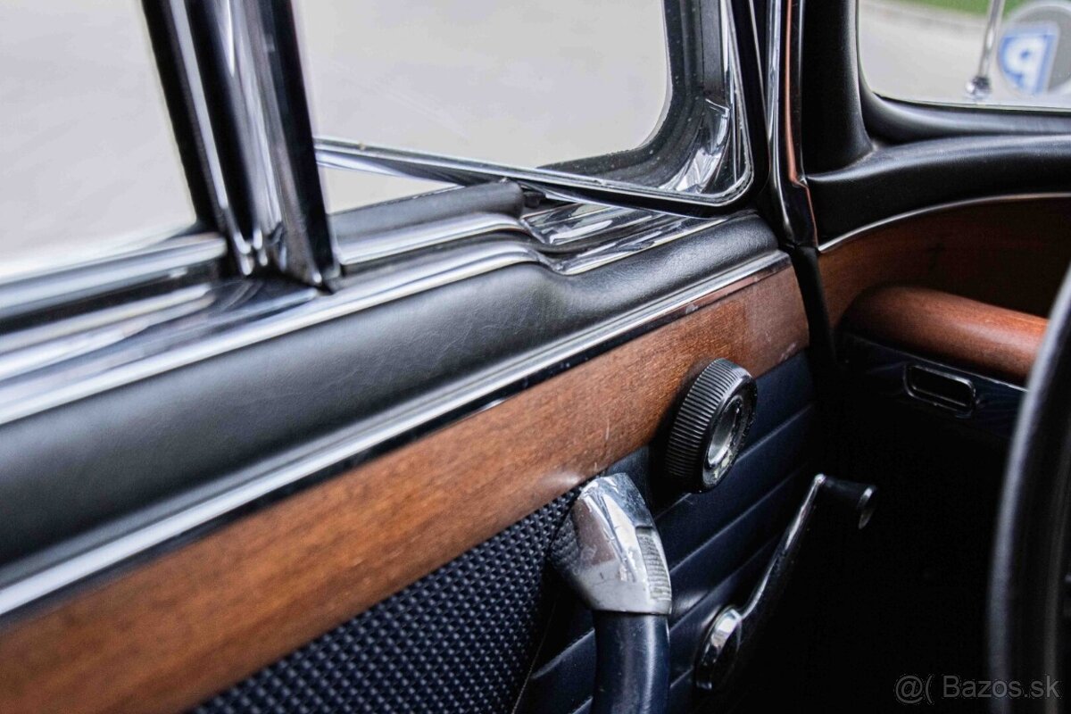 BMW 2000CS - 13