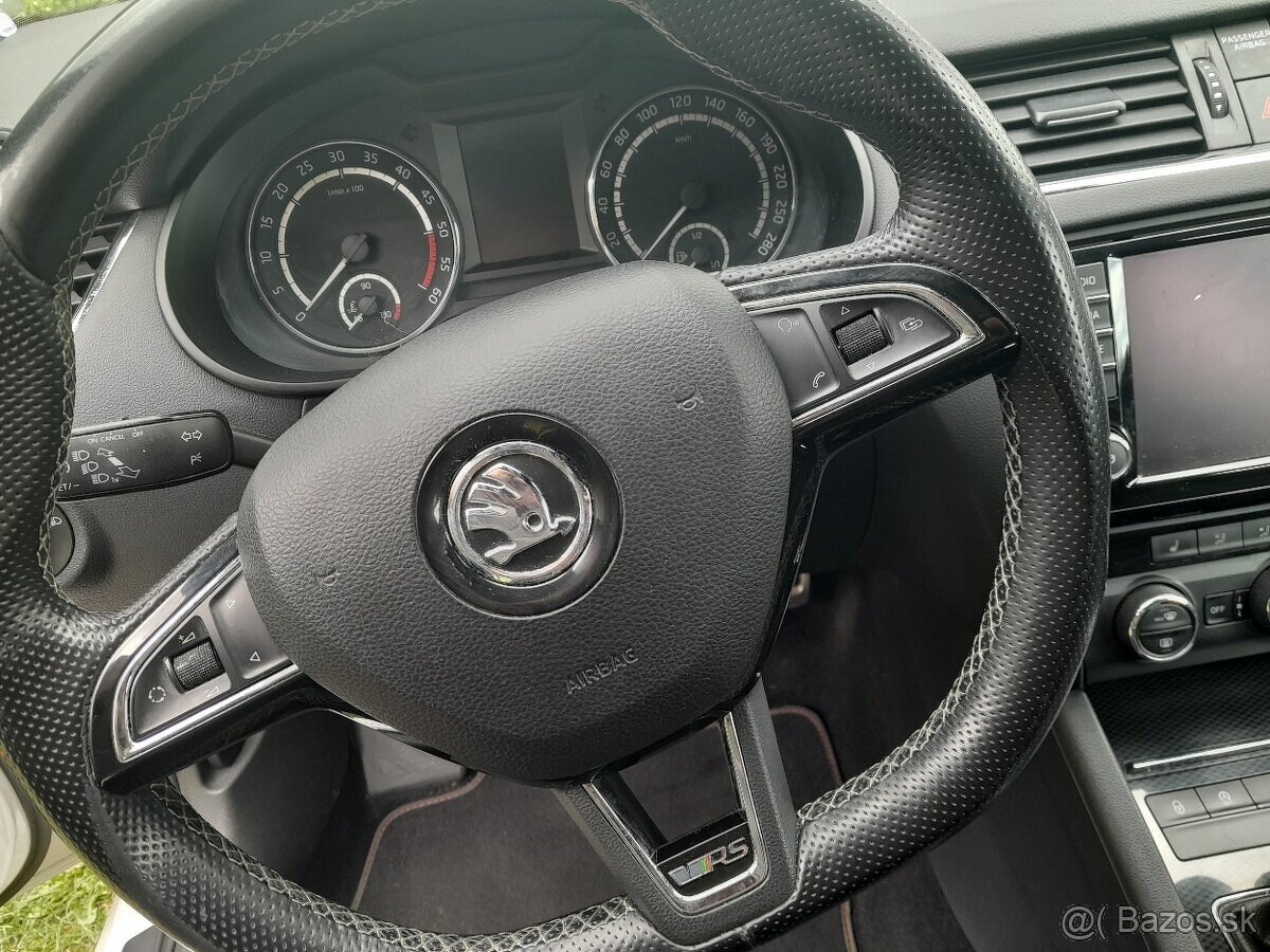 Škoda Octavia RS - Combi - 13
