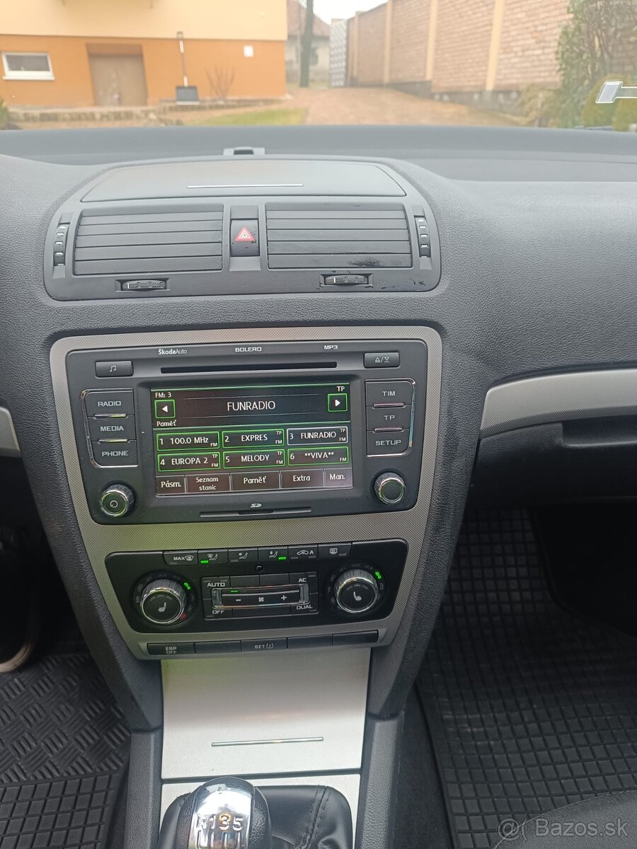 Škoda Octavia 2009 77kw 290 tis km - 13