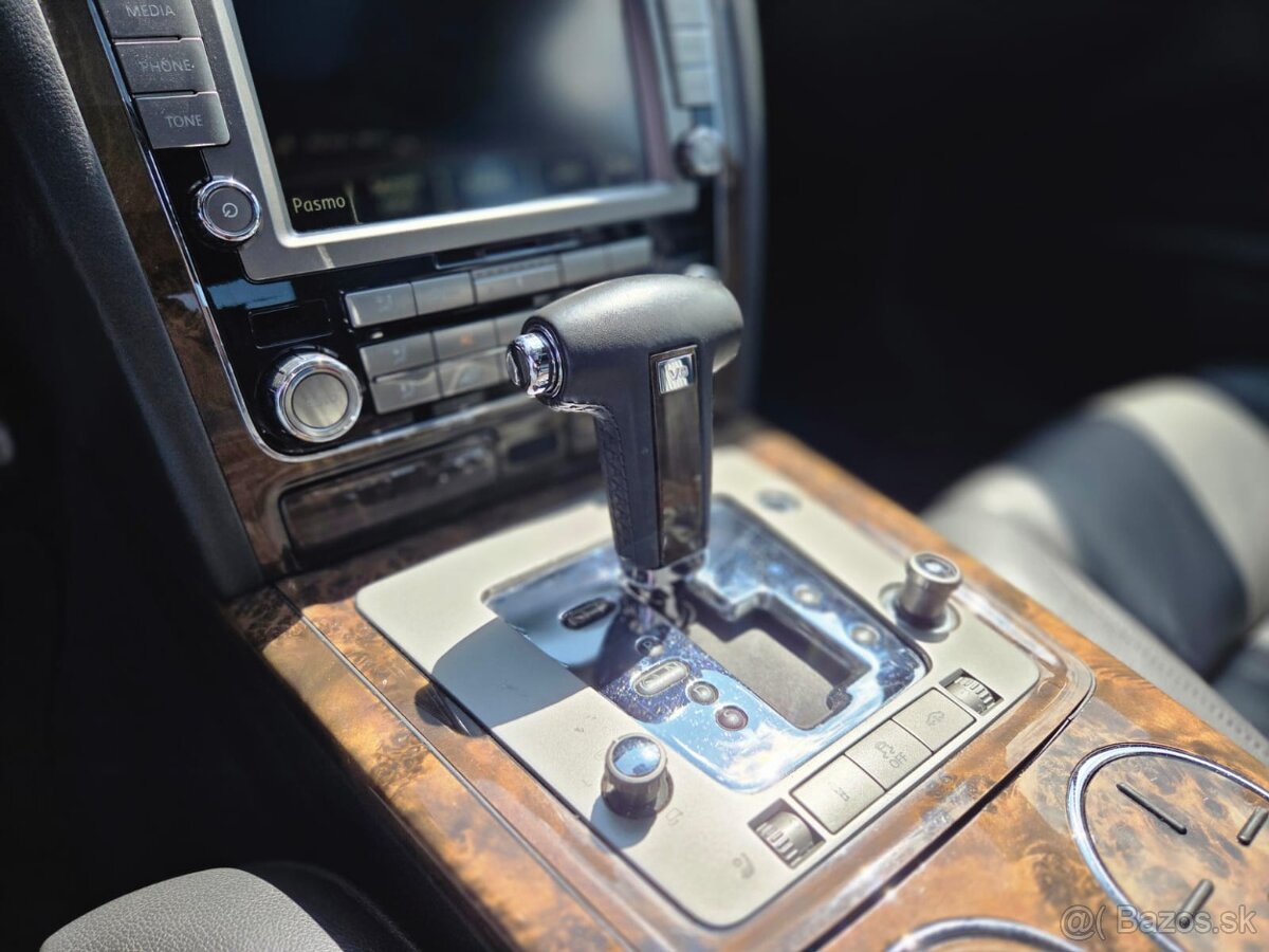 Volkswagen Phaeton 3.0 V6 TDI 4Motion - 13