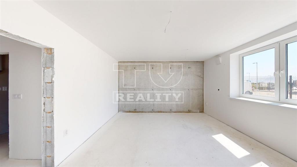 NA PREDAJ PRIESTRANNÝ BYT 4+KK S BALKÓNOM, 88m2, ŠAMORÍN... - 13