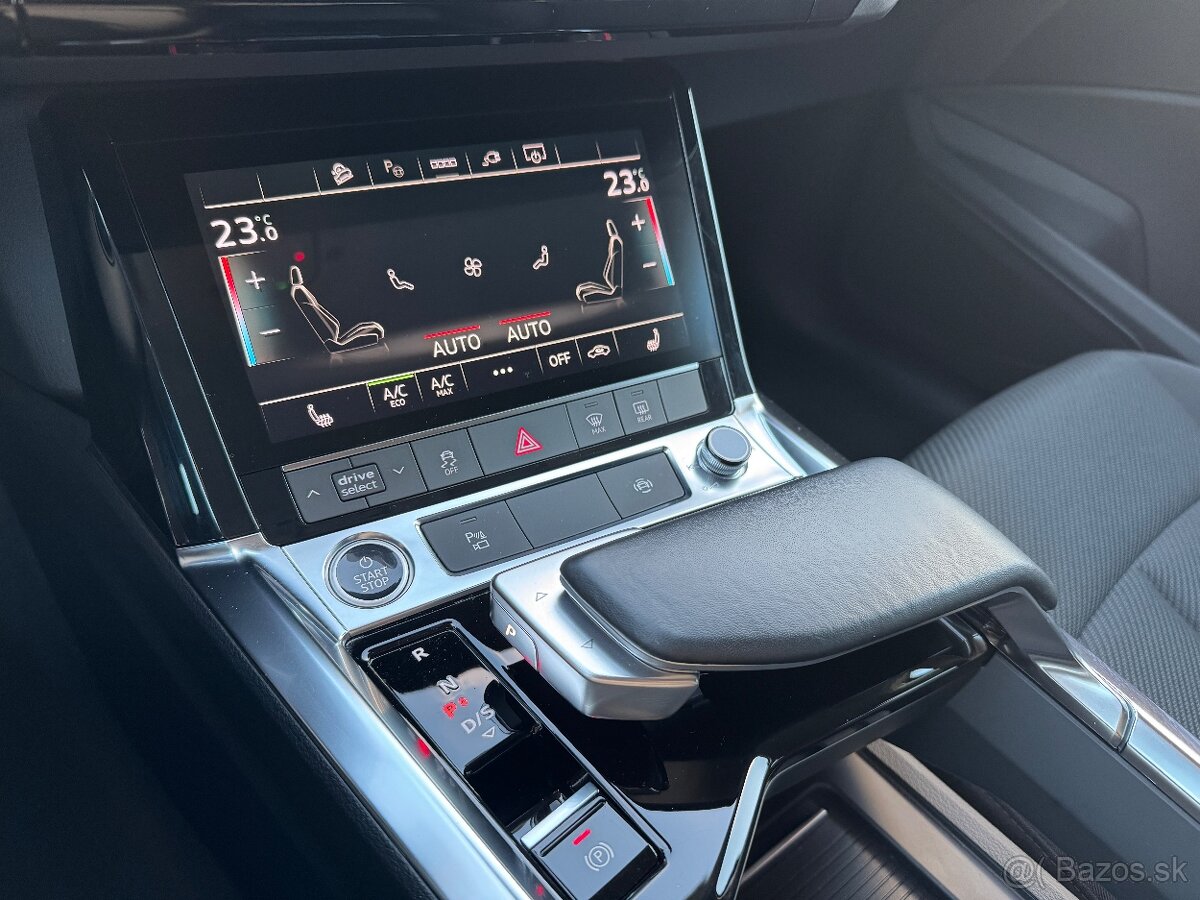 AUDI E-TRON 50 QUATTRO S-LINE SPORTBACK - 13