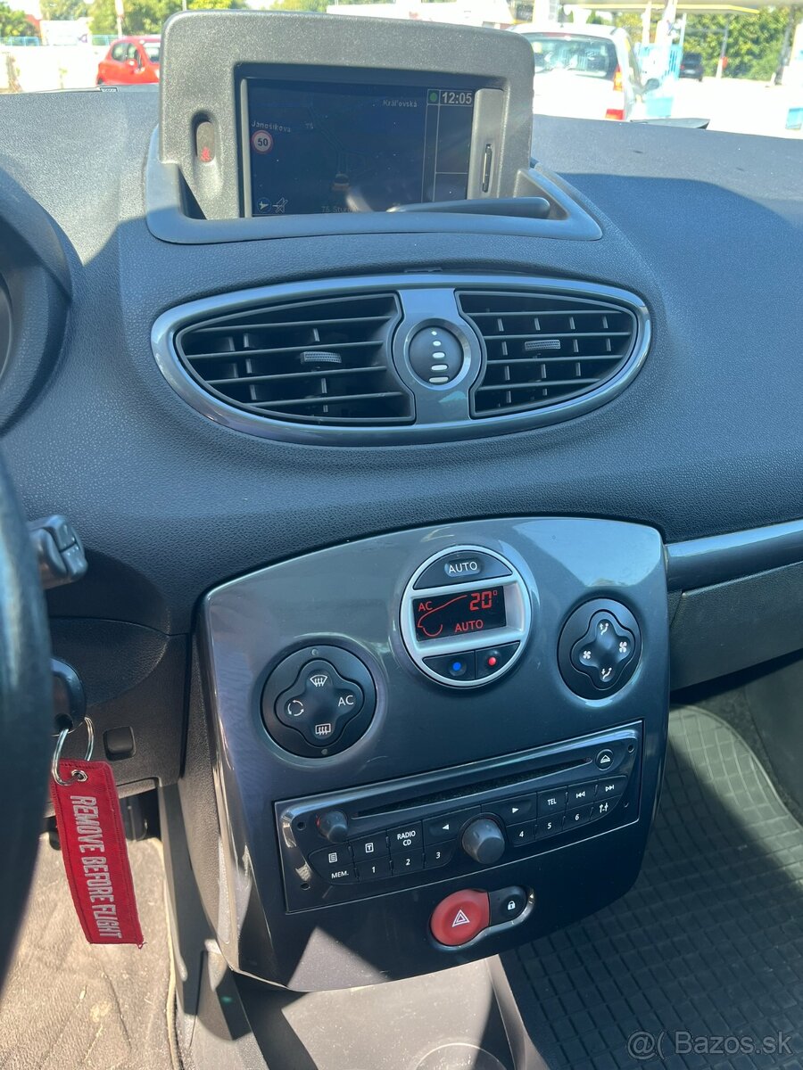 Renault Clio 1.5 dCi, 2011, 65 kW, Nová STK - 13