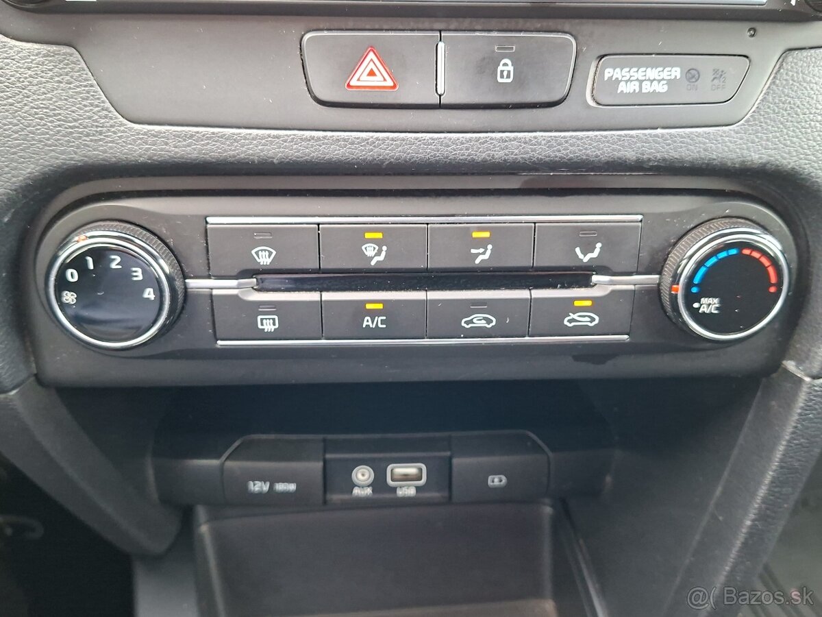 Kia CEED 1,4 Mpi M6 SILVER73,6kW 100k - 13