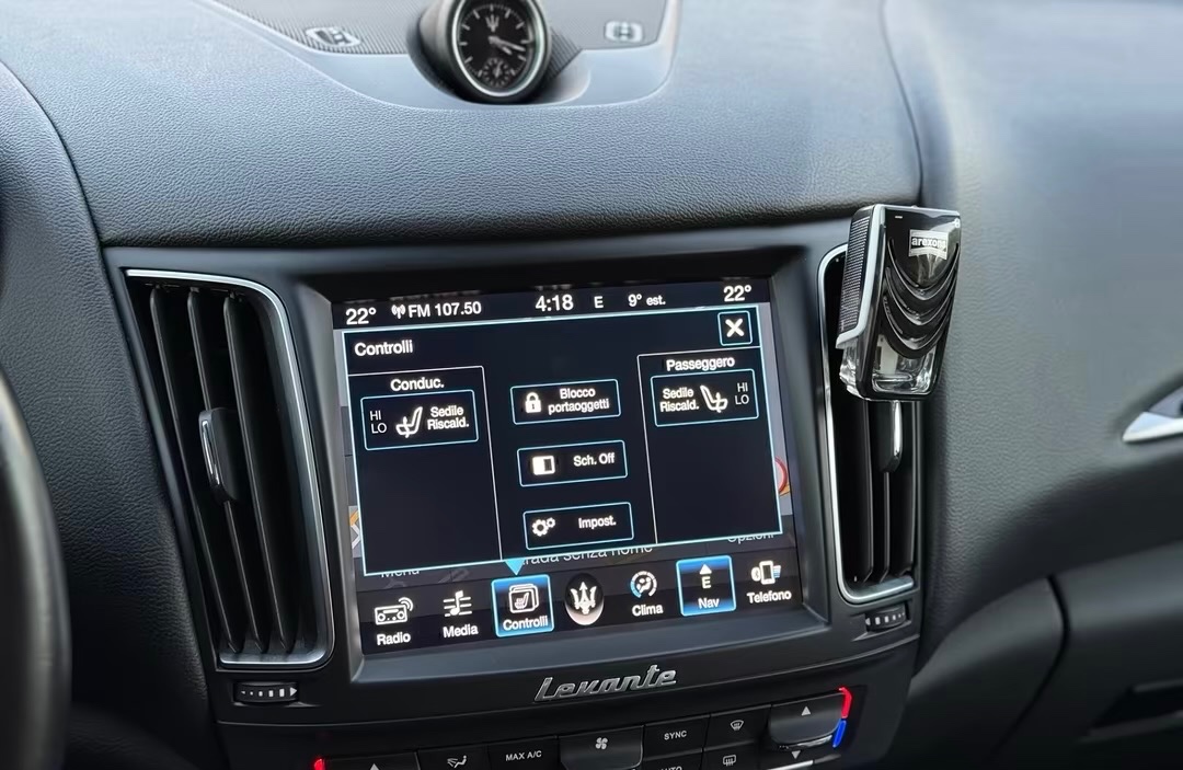 MASERATI LEVANTE 3.0 D - 13