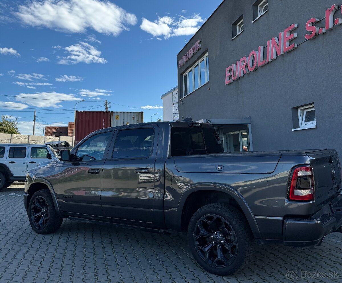 Dodge Ram, LIMITED, 2022 Black Edition - 13