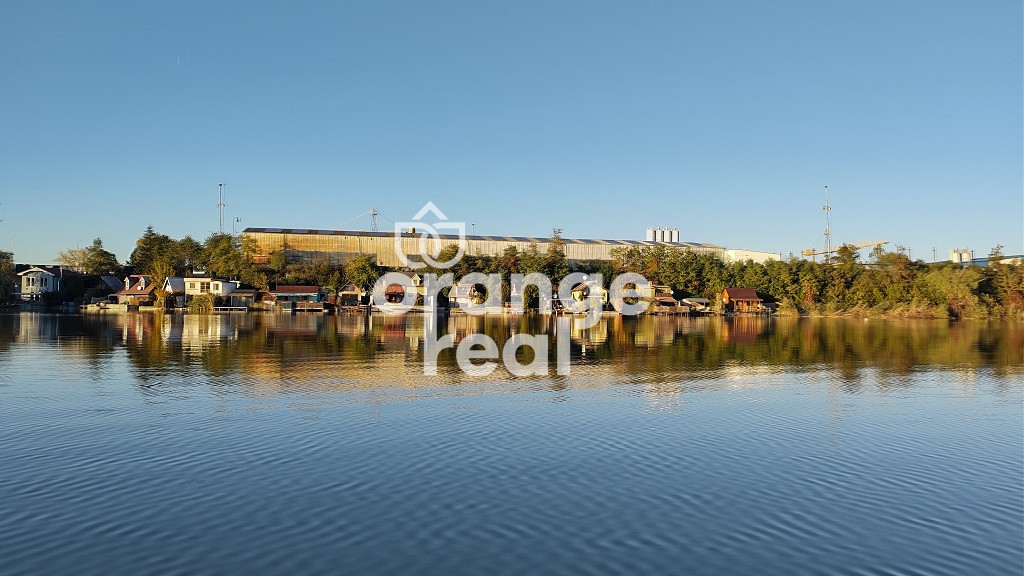 CHATA NA PREDAJ - ČAŇA JAZERO - 13