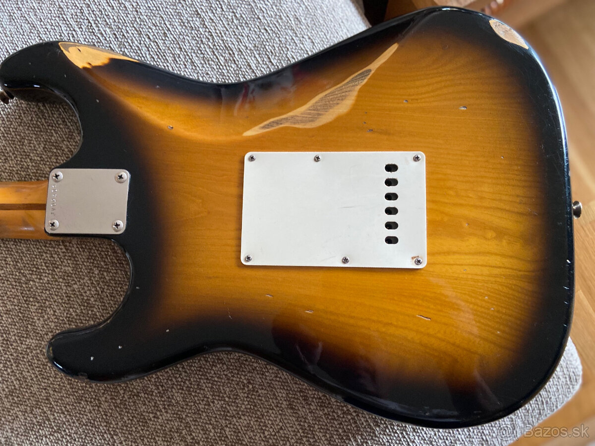 Fender Stratocaster JV57 1982 - 13