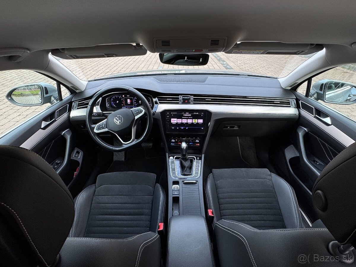 Volkswagen Passat Variant model 2021 - 13