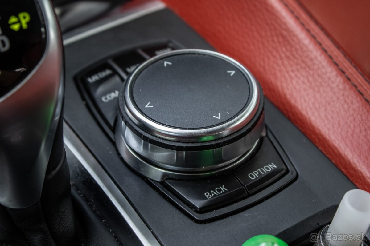BMW X6 xDrive M-packet AT/8 3.0D / DPH - 13