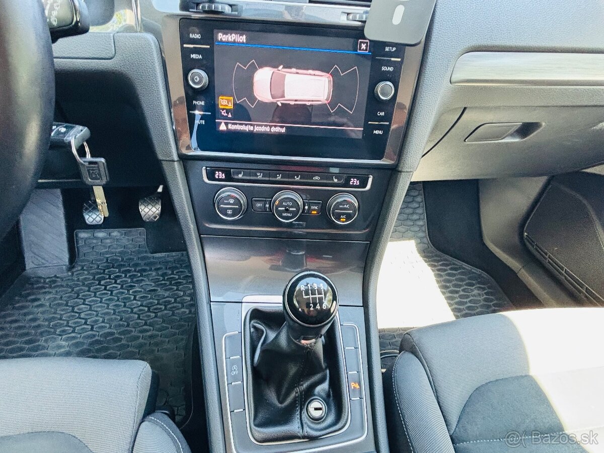 VW Golf 7 Variant R-Line 1.4TSI SLOVAK - 13