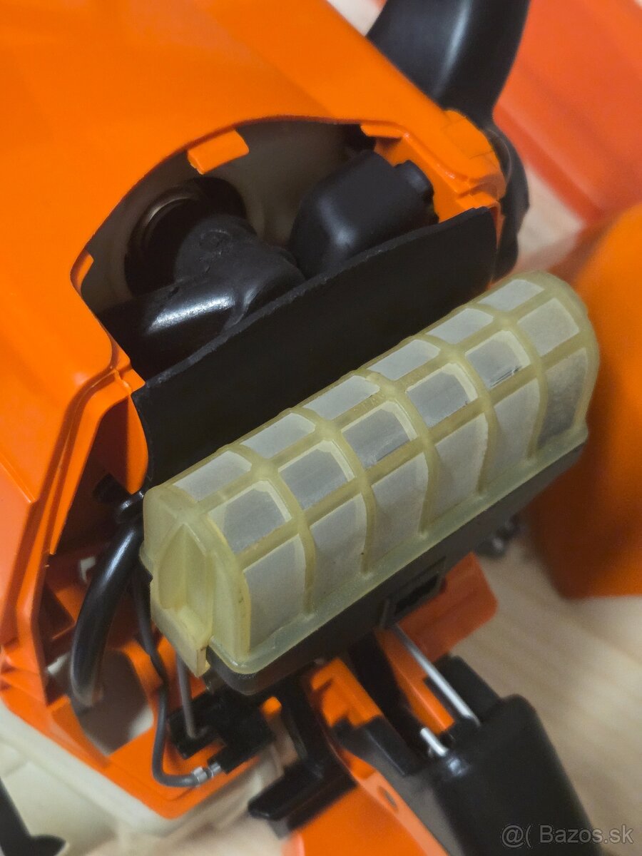 Stihl ms 250C motorova pila - 13