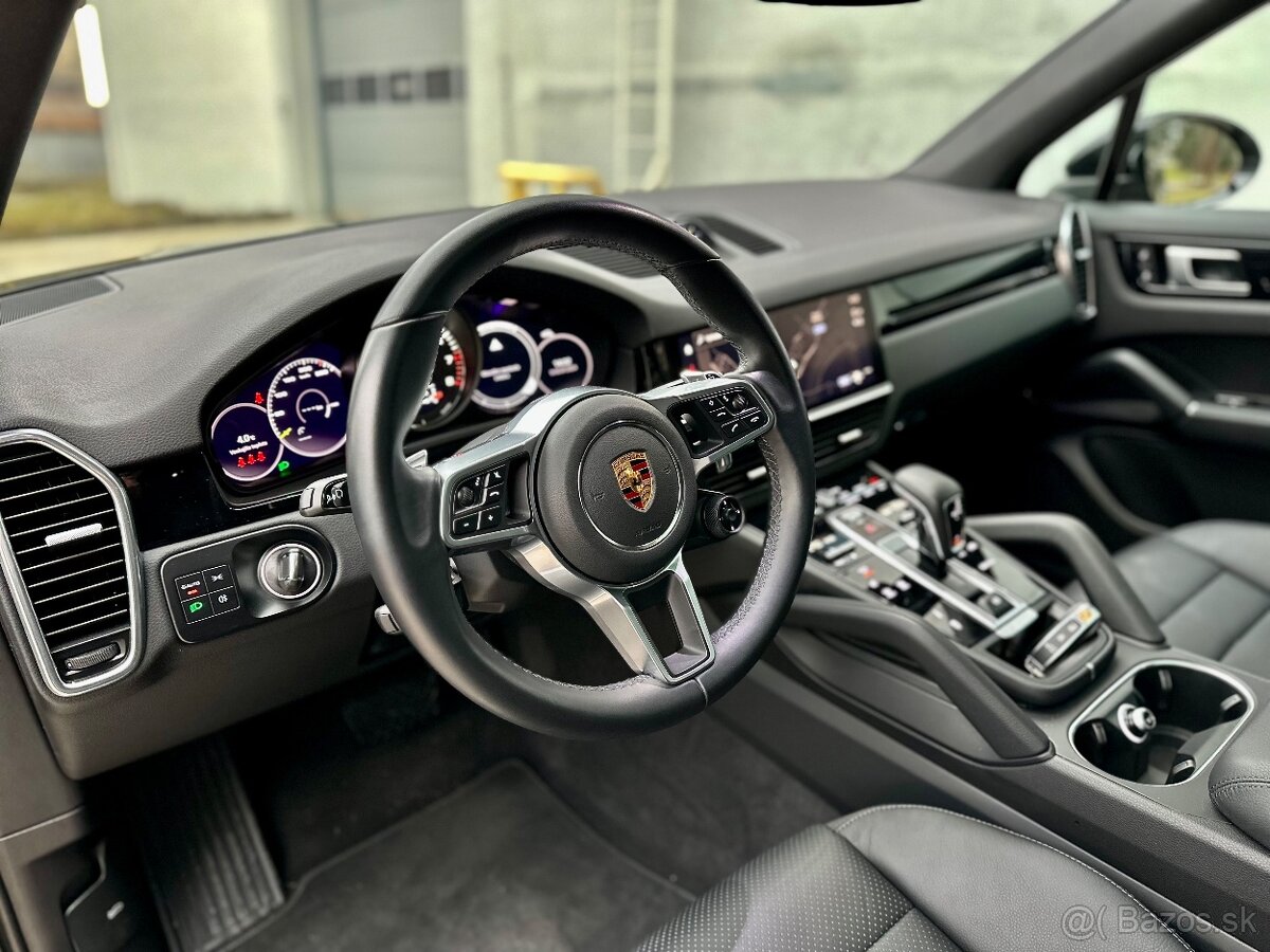 Porsche Cayenne E-Hybrid 4x4 A/T 340kW - 13