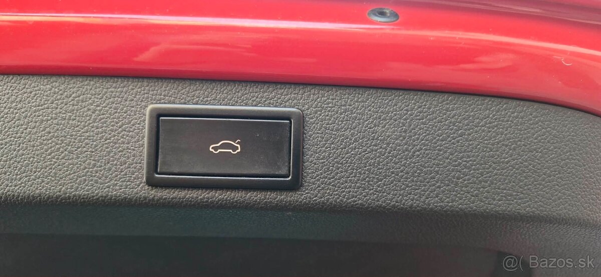 Škoda Superb Combi Sportline 2.0Tdi 4x4 Webasto 140kW - 13