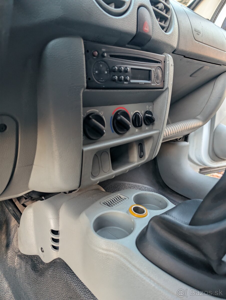 Renault Kangoo - 13