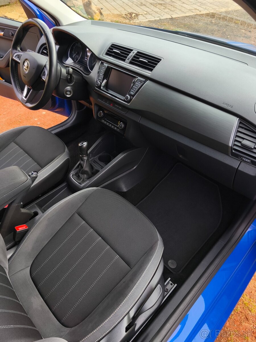 Škoda Fabia 1.0 TSI 2020 Navigace/senzory/servis - 13