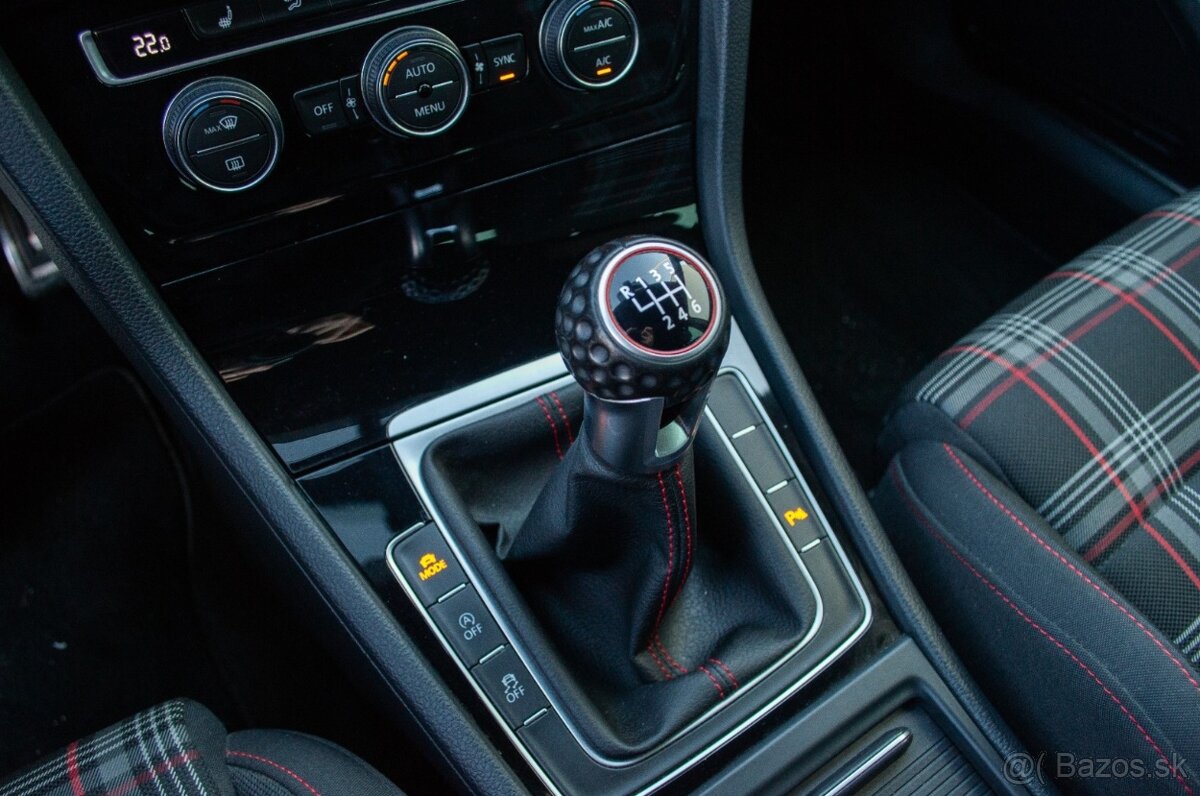 Volkswagen Golf 2.0 TSI BMT GTI "Performance" - 13