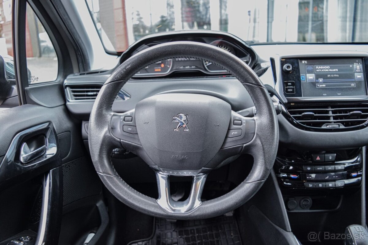 Peugeot 208 1.2 Active 2015 - 13