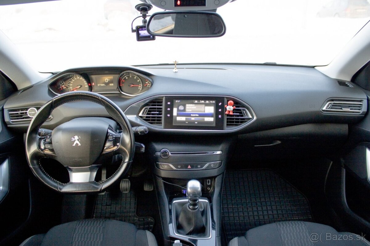 Peugeot 308 SW - 13