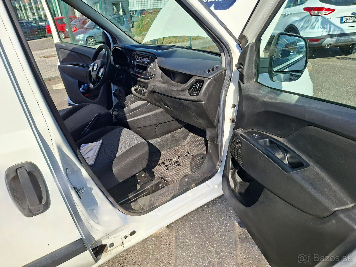 Fiat Dobló Cargo 1.6 MultiJet L2 Base - 13