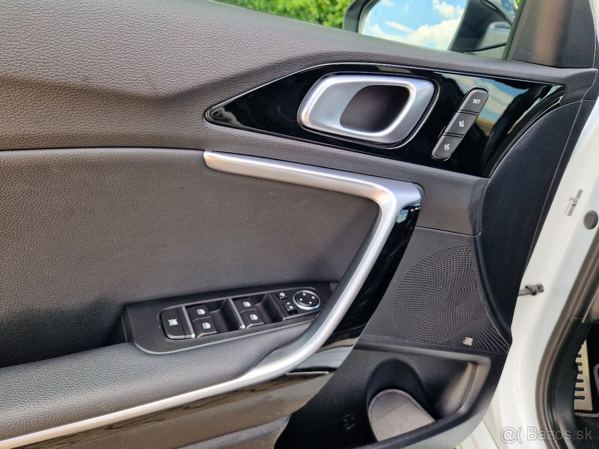 Kia ProCeed 1.5 T-GDi GT-Line A/T - 13