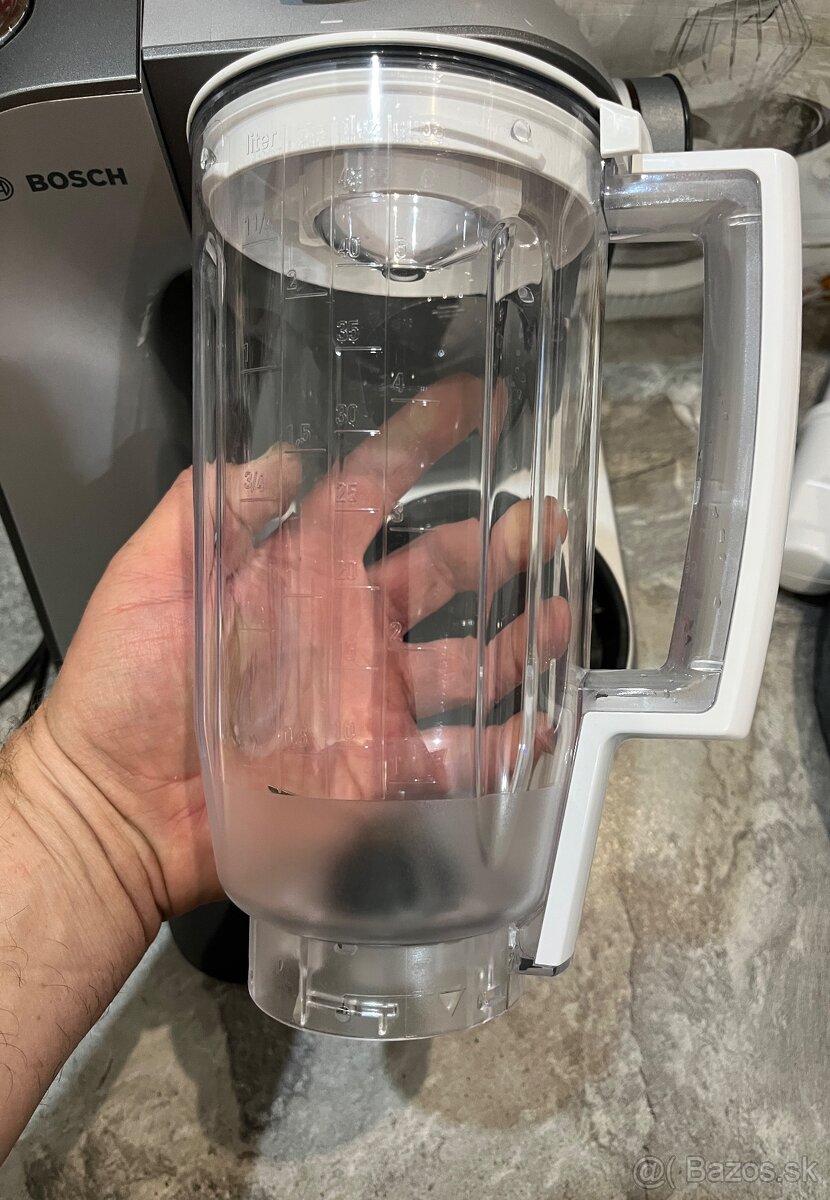 Bosch MUM 56340/06 900W kuchynský robot - 13