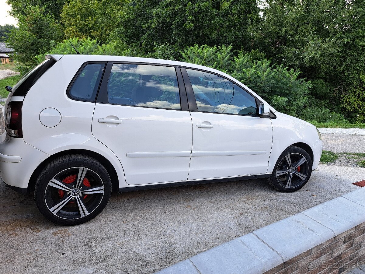 Volkswagen Polo - 13