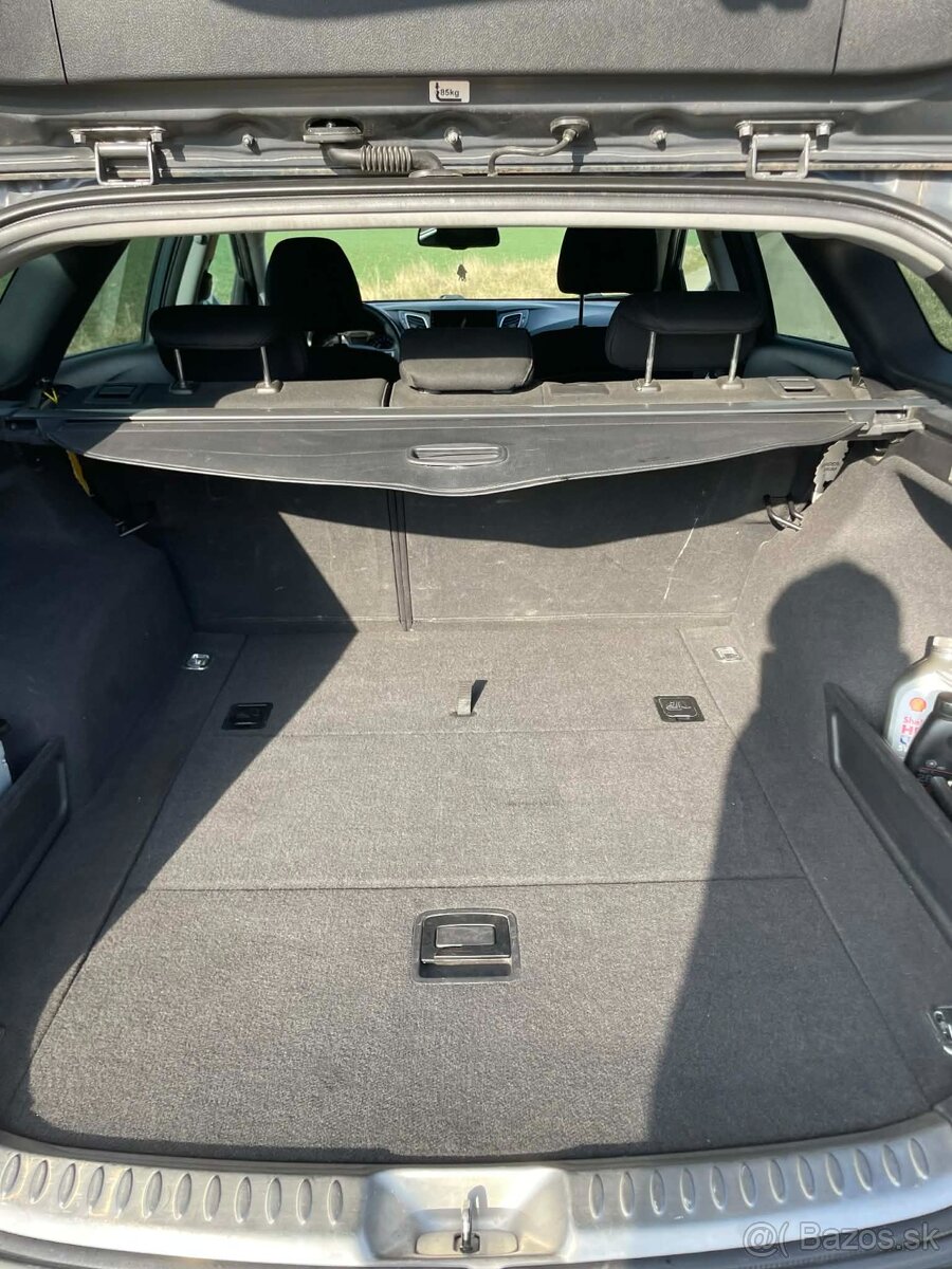 HYUNDAI I40 COMBI 1.7crdi 100kw - 13