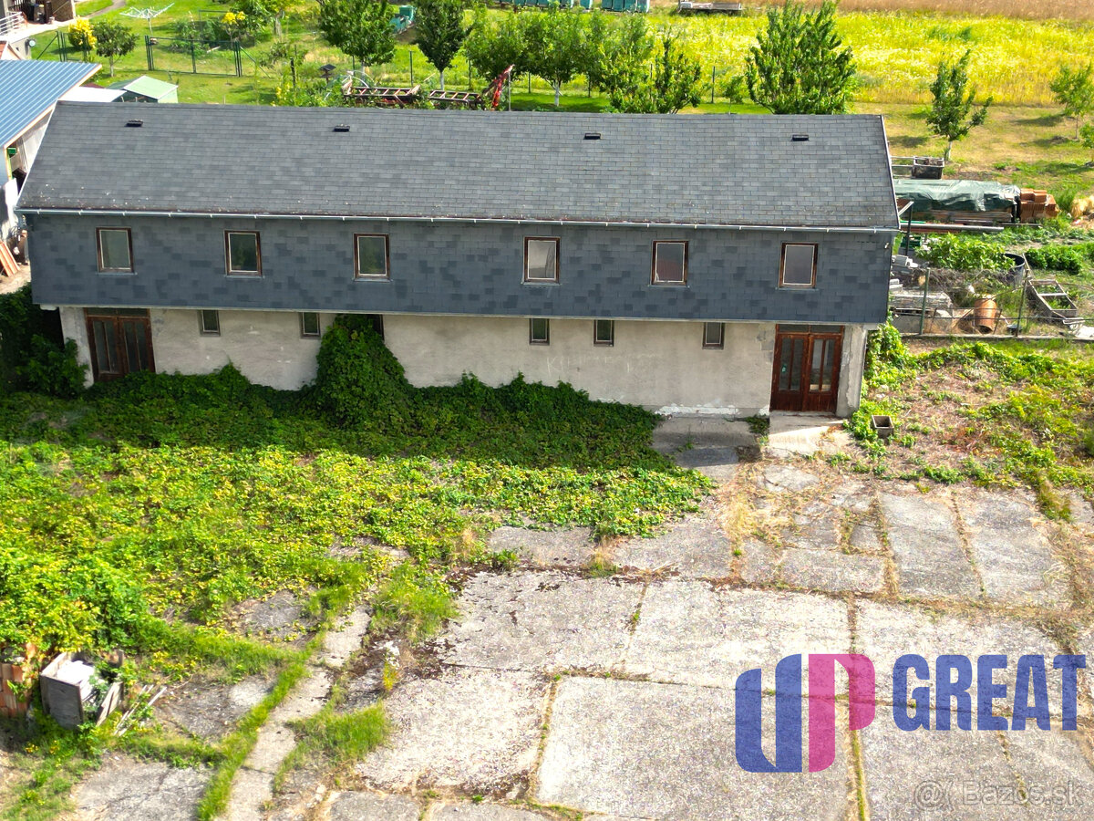 Areál v centre obce Jelka – 5287 m² - 13