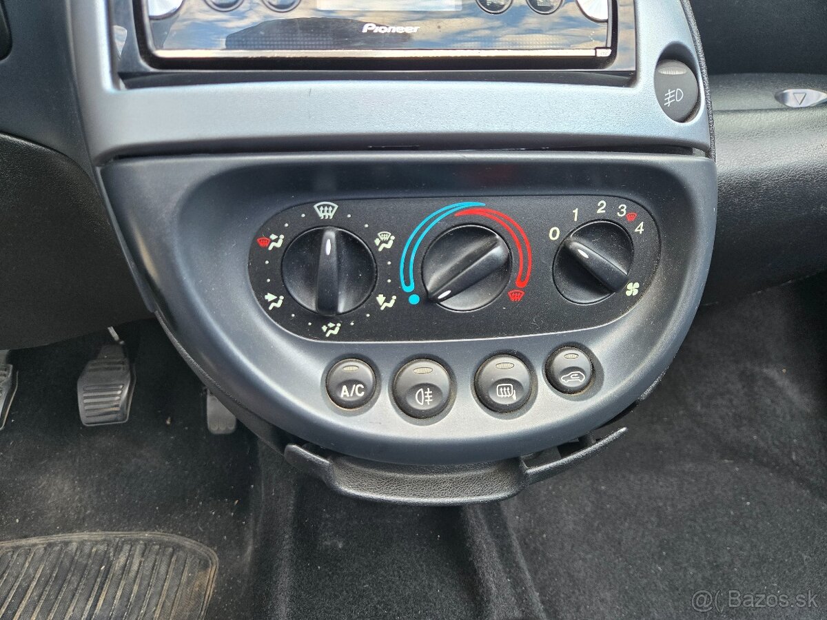 Ford StreetKa 1.6 Cabrio - 13