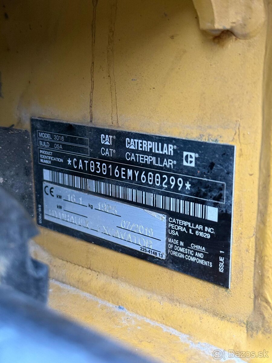 Caterpillar 301.6 - 13