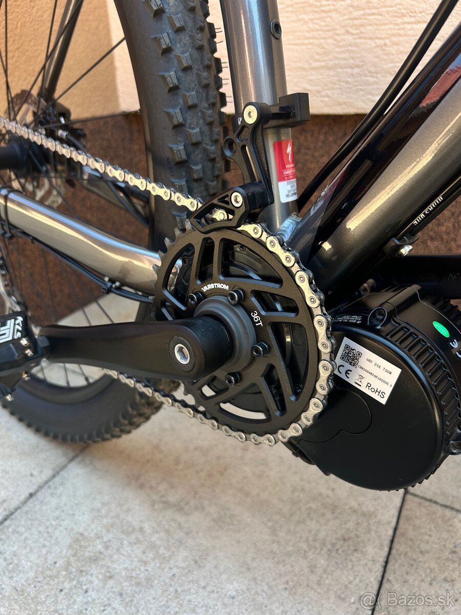 Specialized rockhopper 29” E-bike - 13