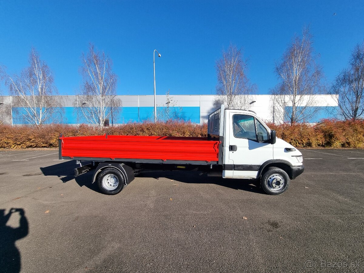 IVECO DAILY 3-stranny sklapac iveco daily 65c17 6.5T - 13