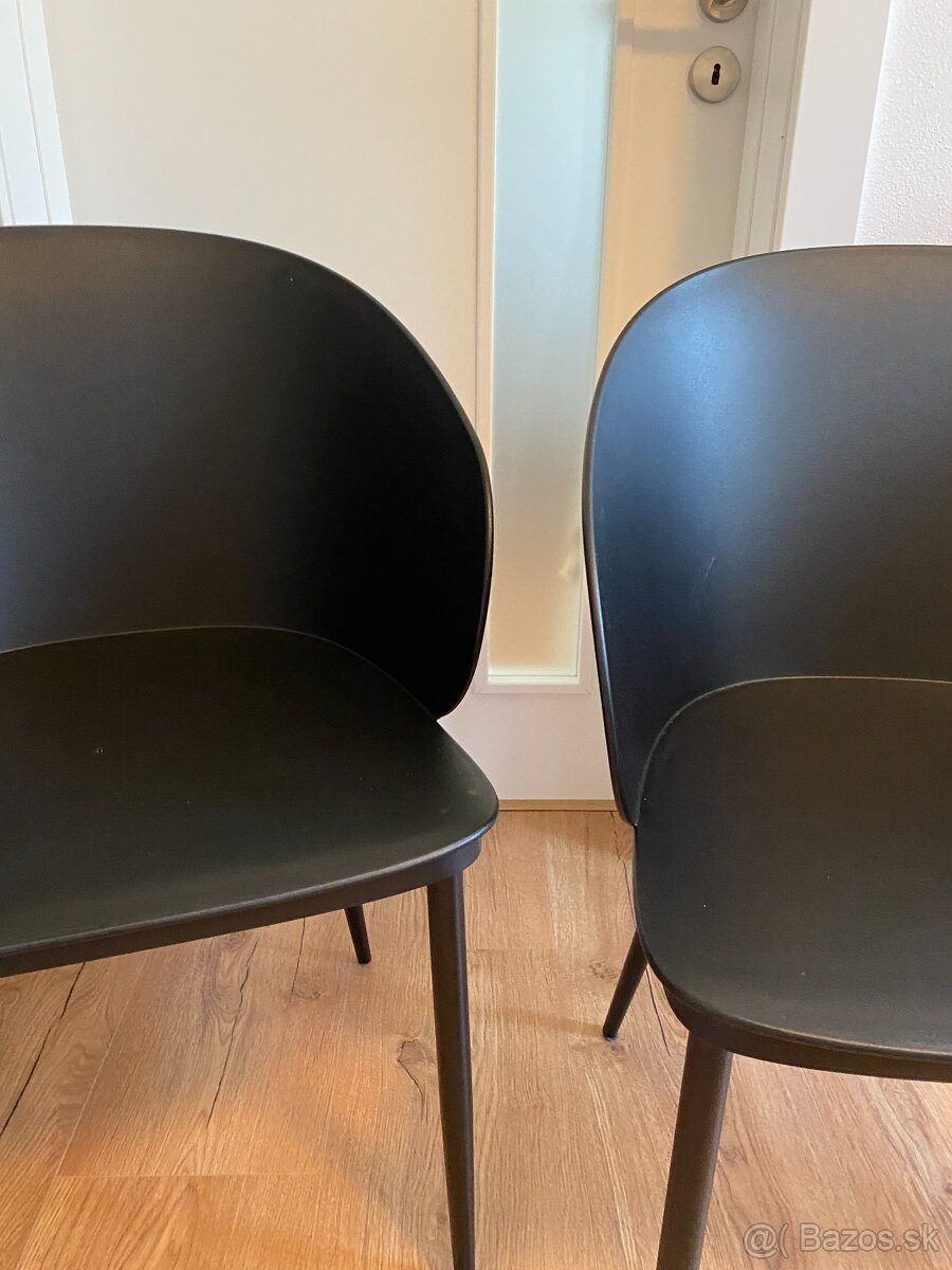 Stolicky na predaj - 13