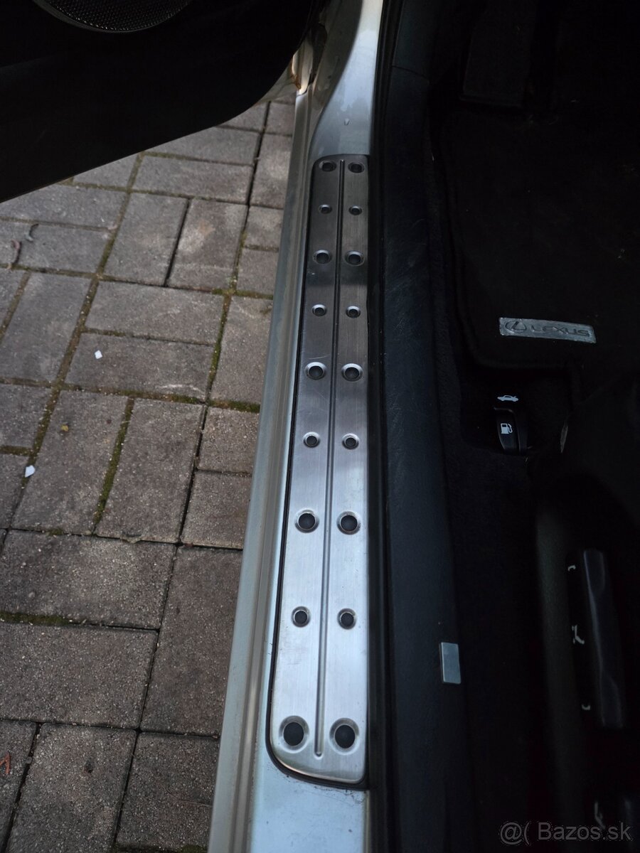 Lexus IS200 / IS300 - 13