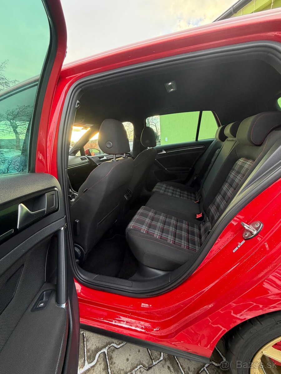 VW Golf 7 GTI performance DSG 480PS - 13