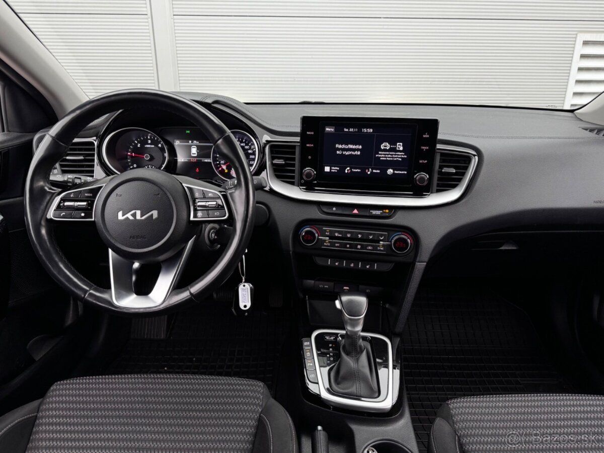 Kia Ceed SW 1.6 CRDi MHEV Gold A/T - 13