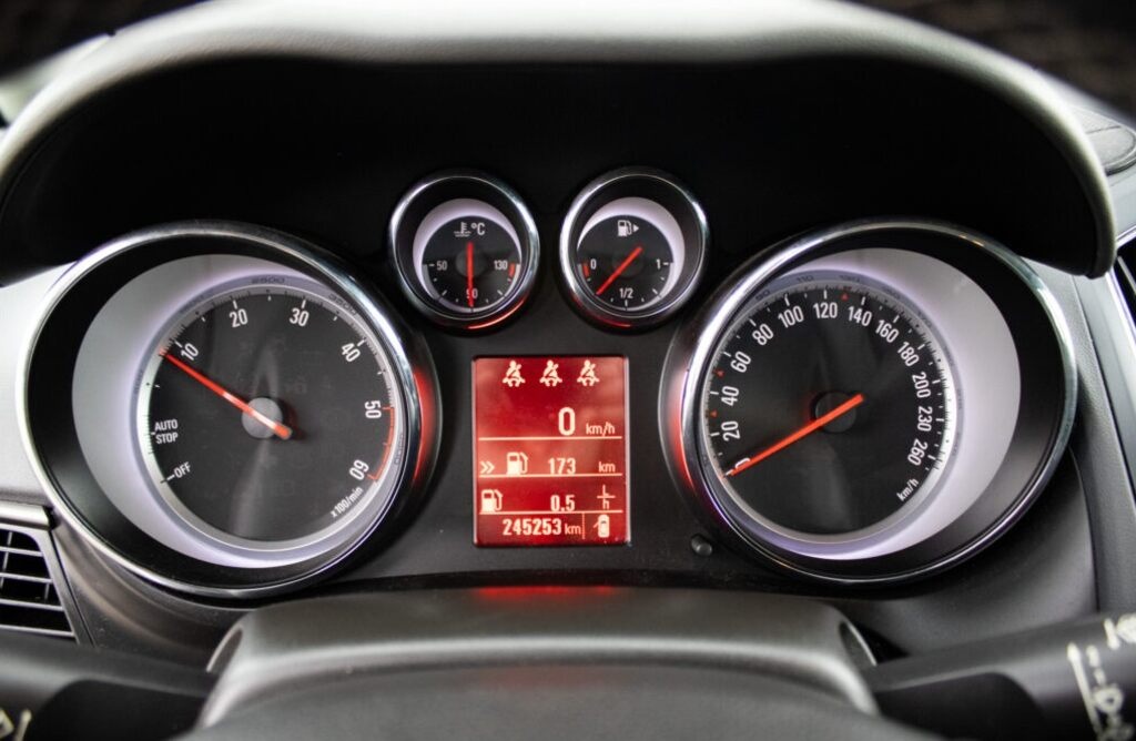 Opel Zafira 2013 - 13