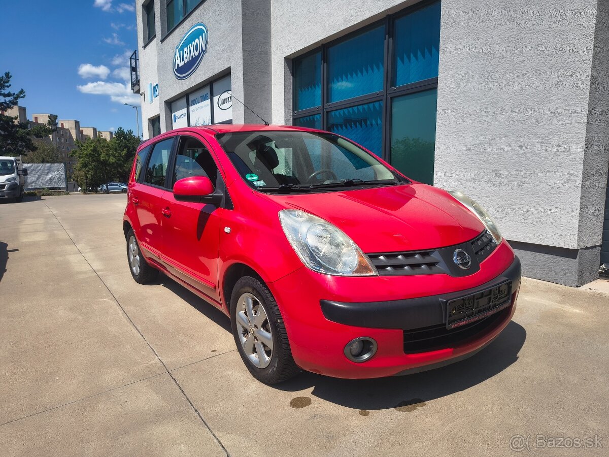Nissan Note 1.6 benzín AUTOMAT - 13