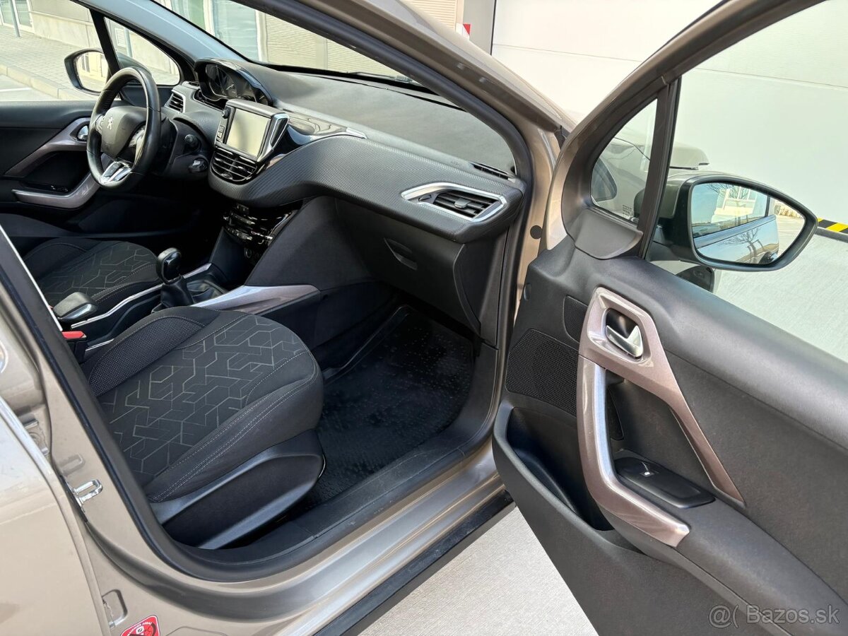 Peugeot 2008 1.2 PureTech 110 S S Style - 13