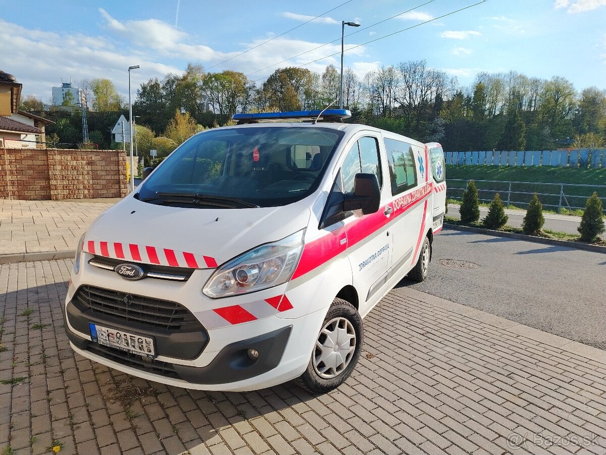 Sanitné vozidlo Ford Transit Custom - 13