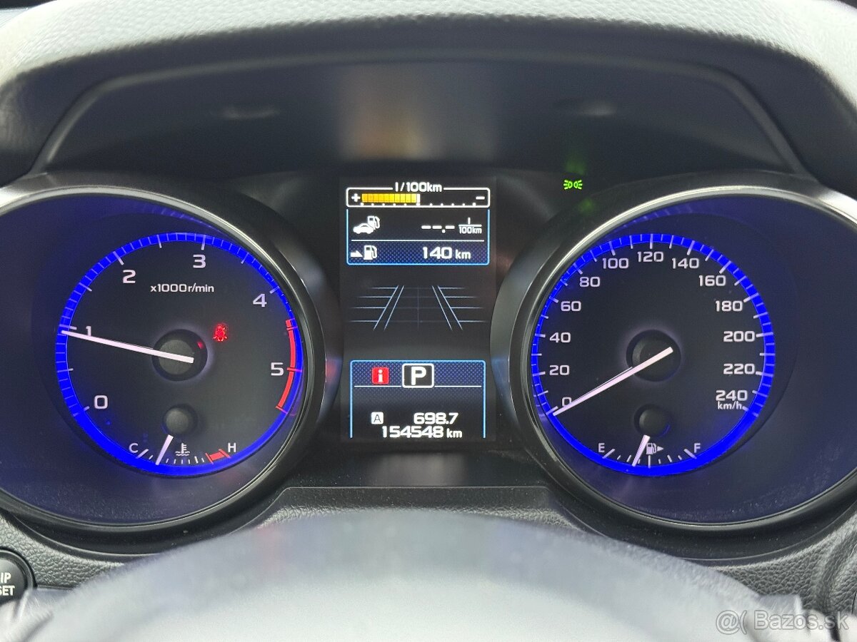 Subaru Legacy Outback 2,0 D 110 kW A/T 4x4 - 13